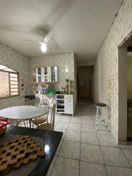 Casa de condomínio à venda Centro com 200m² e 3 quartos por R$ 680.000 - 1411216466-017.jpeg