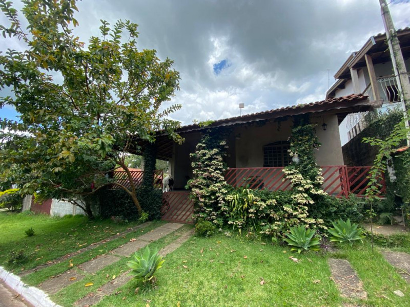 Casa de condomínio à venda Centro com 200m² e 3 quartos por R$ 680.000 - 1668908761-018.jpeg