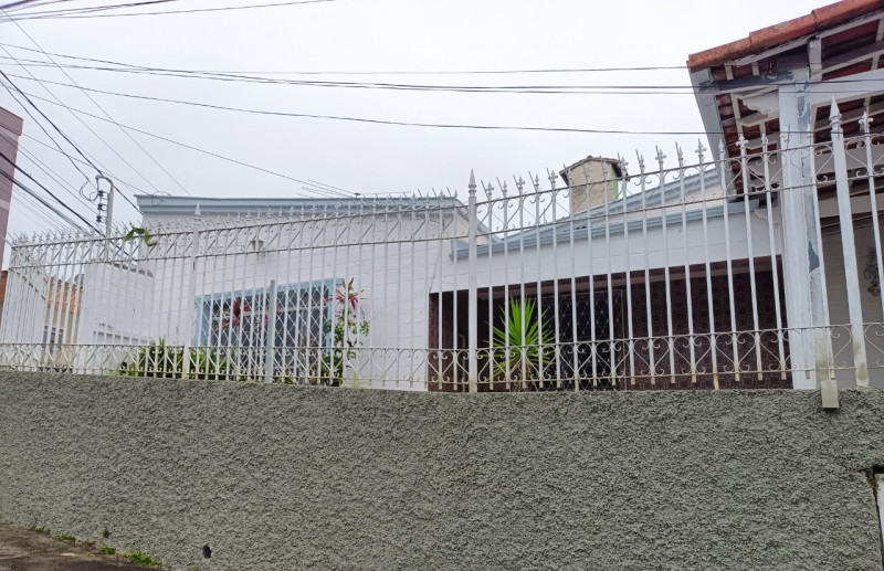 Casa à venda Graça com 243m² e 3 quartos por R$ 625.000 - 1696169223-whatsapp-image-2022-12-06-at-17.jpeg