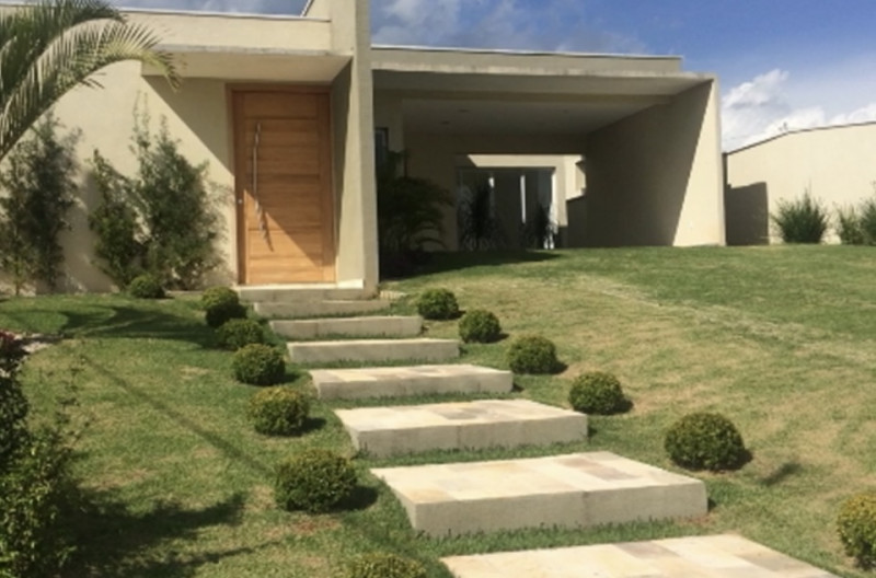 Casa à venda Curitibanos com 300m² e 3 quartos por R$ 1.450.000 - 1308469751-8622a6e6-21e3-424b-b0c3-9b3f8ad1c331.jpeg