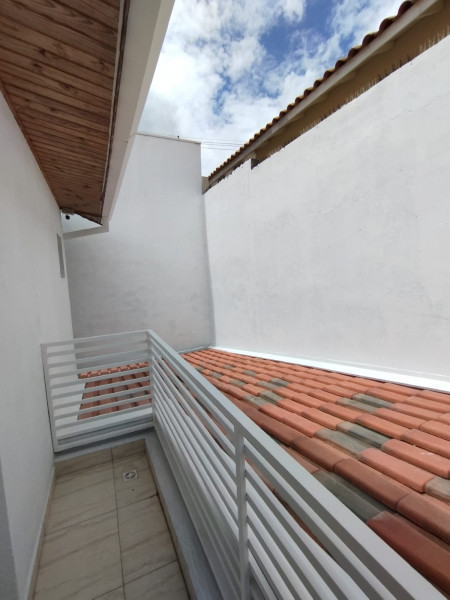 Casa à venda Aguassai com 70m² e 3 quartos por R$ 375.000 - 683676411-sacada-do-quarto-02.jpg