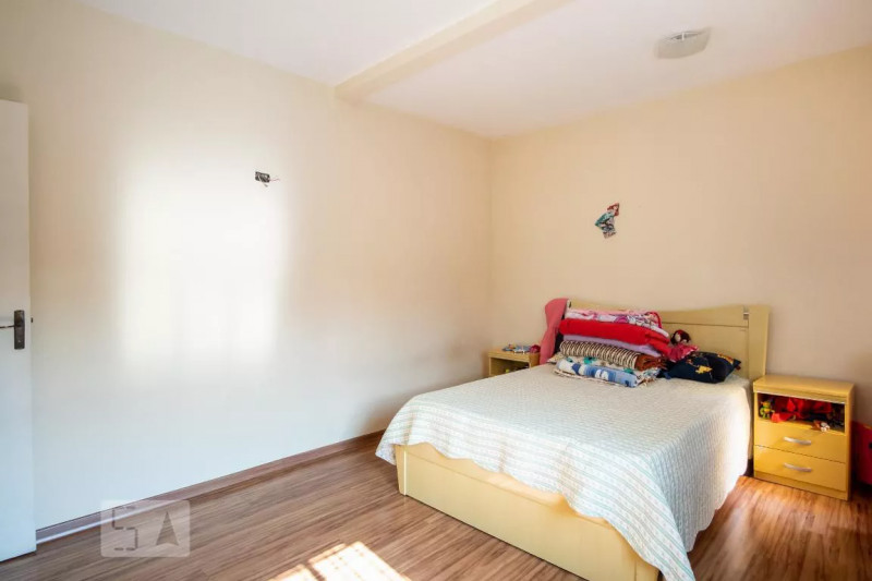 Casa à venda Vila Cleonice com 200m² e 3 quartos por R$ 640.000 - 1812015054-33.jpg