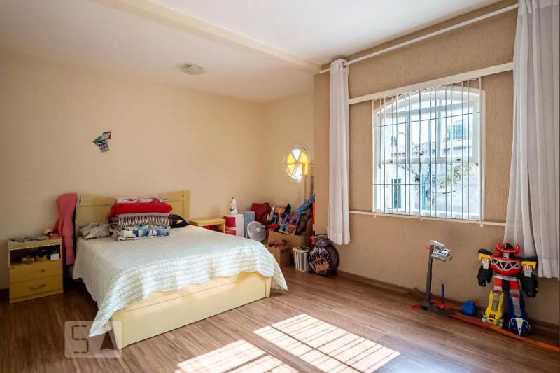 Casa à venda Vila Cleonice com 200m² e 3 quartos por R$ 640.000 - 2060384777-30.jpg