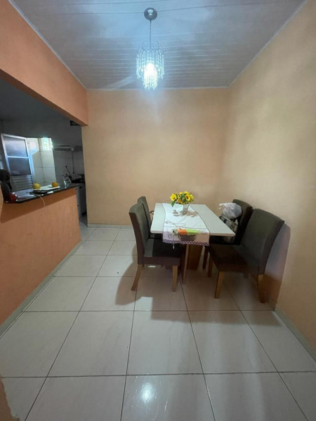 Casa à venda Centro com 6m² e 3 quartos por R$ 170.000 - 1447732176-photo-2022-11-23-12-16-59.jpg