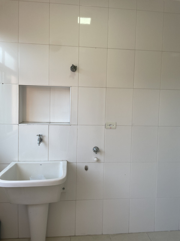 Casa à venda Vila Valença com 185m² e 3 quartos por R$ 790.000 - 1750541321-14a898af-7bf4-4aba-9781-7ea3f2c7c41d.jpeg