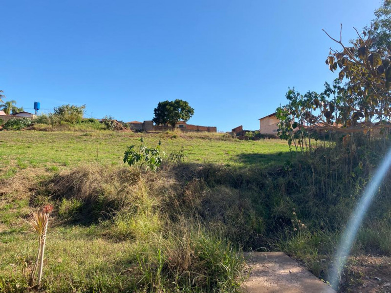 Terreno à venda Centro com 1230000m² e 1 quarto por R$ 950.000 - 1379870344-0e2dd7a6-a46d-4b19-b700-0acfa9006377.jpg