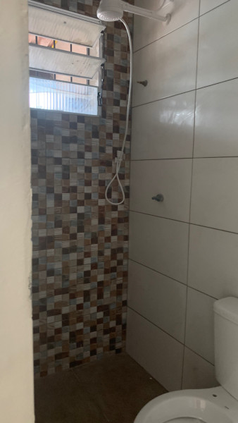 Kitnet à venda Caputera com 182m² e 5 quartos por R$ 900.000 - 1082602538-b3e0d9e4-d5b0-42bf-bda0-930d6d5c1066.jpeg