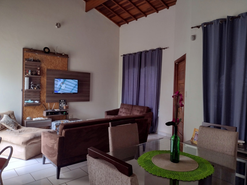 Casa à venda Jardim Europark com 150m² e 1 quarto por R$ 280.000 - 515076924-img-20220929-095123124-hdr.jpg