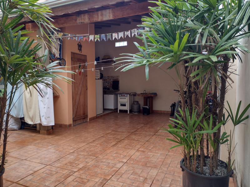 Casa à venda Jardim Europark com 150m² e 1 quarto por R$ 280.000 - 786296646-img-20220929-094806233-hdr.jpg