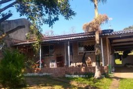 Casa à venda Centro com 100m² - 2 dormitórios -  vagas - R$ 280.000 - 1195361641-img-20220623-203024-701.jpg