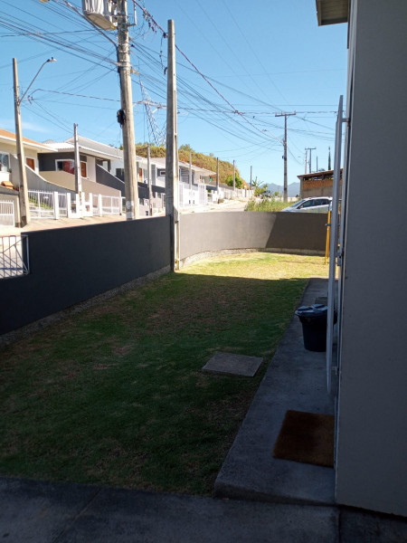 Casa à venda Alto Aririu com 67m² e 2 quartos por R$ 350.000 - 1972442012-imagem-do-whatsapp-de-2022-12-15-as-15.jpg