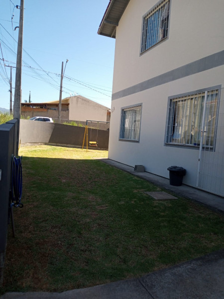 Casa à venda Alto Aririu com 67m² e 2 quartos por R$ 350.000 - 861795021-imagem-do-whatsapp-de-2022-12-15-as-15.jpg