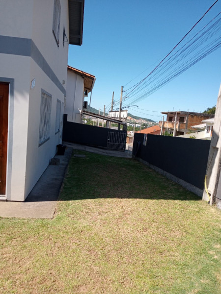 Casa à venda Alto Aririu com 67m² e 2 quartos por R$ 350.000 - 866907842-imagem-do-whatsapp-de-2022-12-15-as-15.jpg