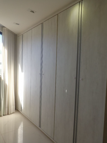 Apartamento à venda Centro com 194m² e 3 quartos por R$ 2.200.000 - 1343687996-closet-suite.png