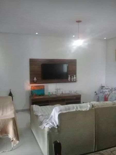 Chácara à venda Vista Alegre com 1000m² e 3 quartos por R$ 380.000 - 1105552060-casa08.jpg