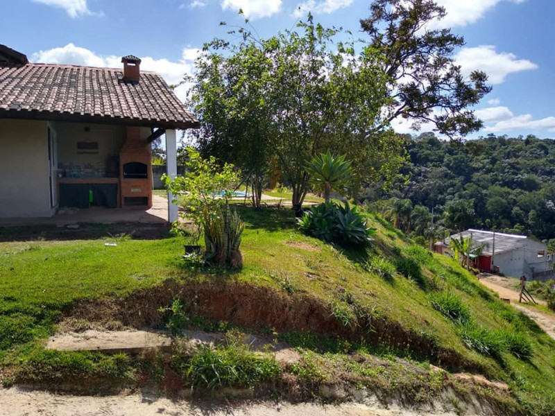 Chácara à venda Vista Alegre com 1000m² e 3 quartos por R$ 380.000 - 1977345369-casa06.jpg
