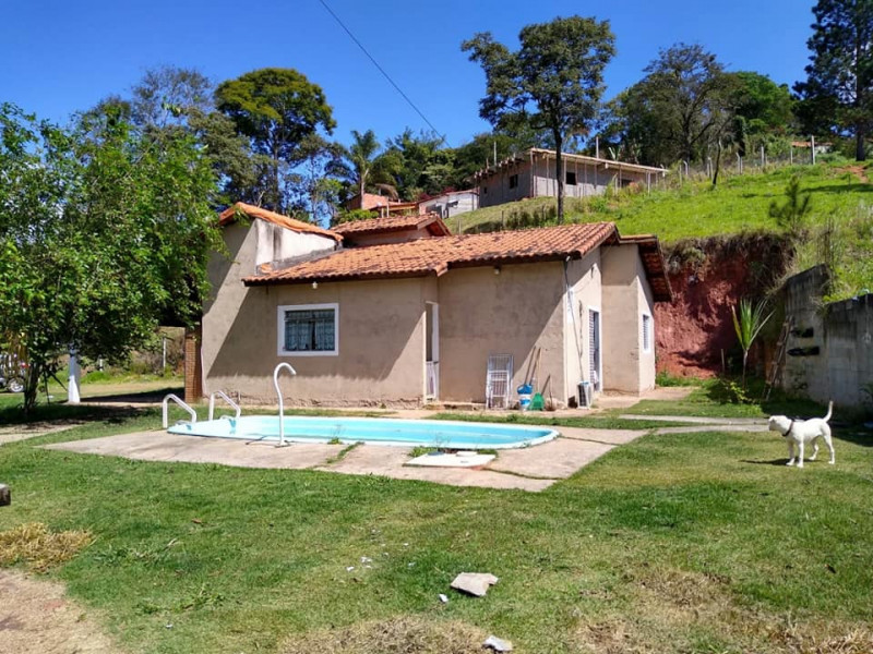 Chácara à venda Vista Alegre com 1000m² e 3 quartos por R$ 380.000 - 419729204-casa03.jpg