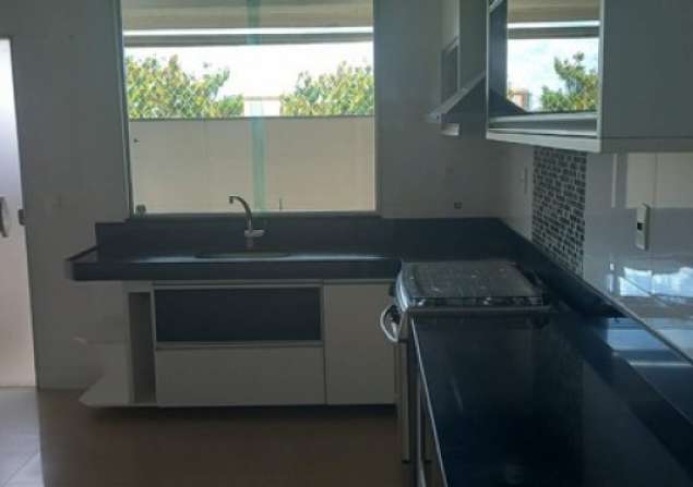imóvel com 154m²