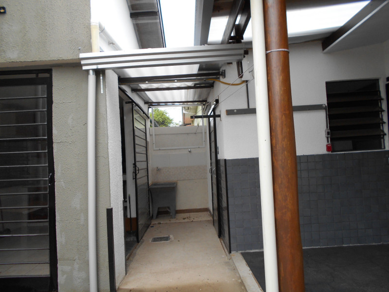 Casa à venda Jardim García com 300m² e 3 quartos por R$ 550.000 - 322107581-dscn1033.JPG