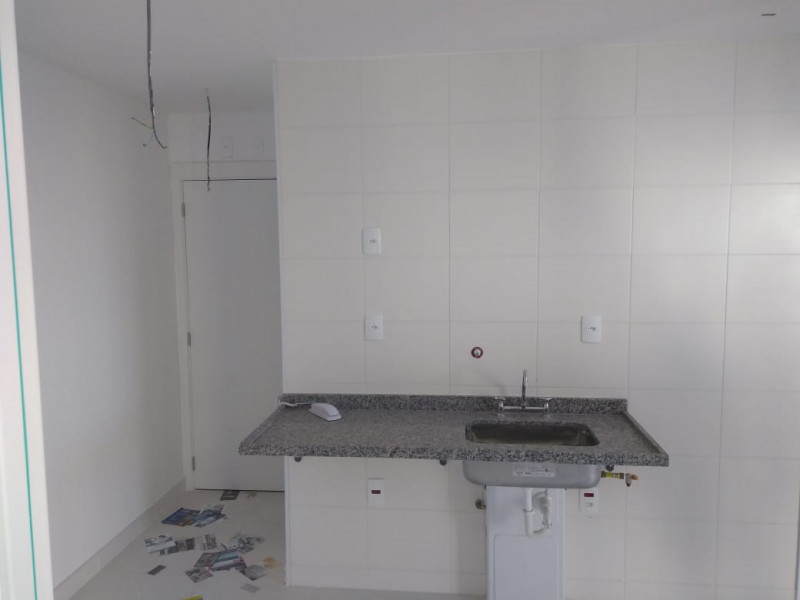 Apartamento à venda Tatuapé com 106m² e 2 quartos por R$ 1.300.000 - 535879852-cozinha-com-entrada-servico.jpg