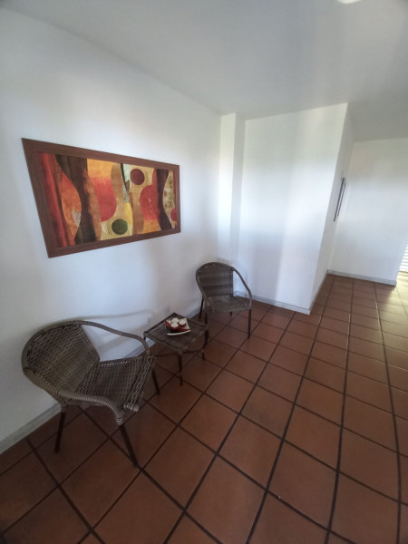 Apartamento à venda Pitangueiras com 75m² e 2 quartos por R$ 250.000 - 127960725-img-20220918-wa0012.jpg