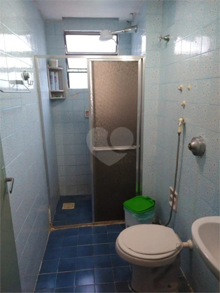 Apartamento à venda Madureira com 70m² e 3 quartos por R$ 170.000 - 2092105699-banheiro-social.jpeg