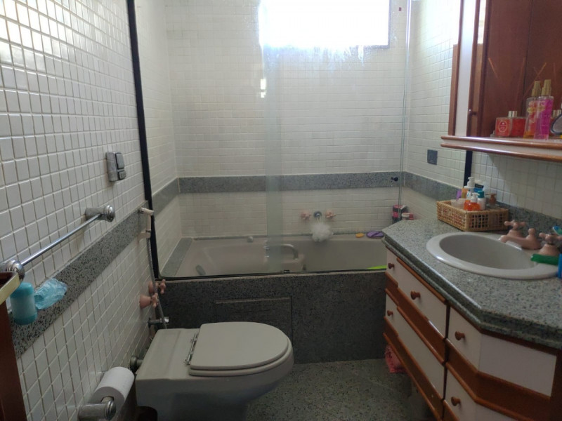 Apartamento à venda Vila Isabel com 485m² e 5 quartos por R$ 1.720.000 - 84401282-18-banheiro-suite-3.jpg