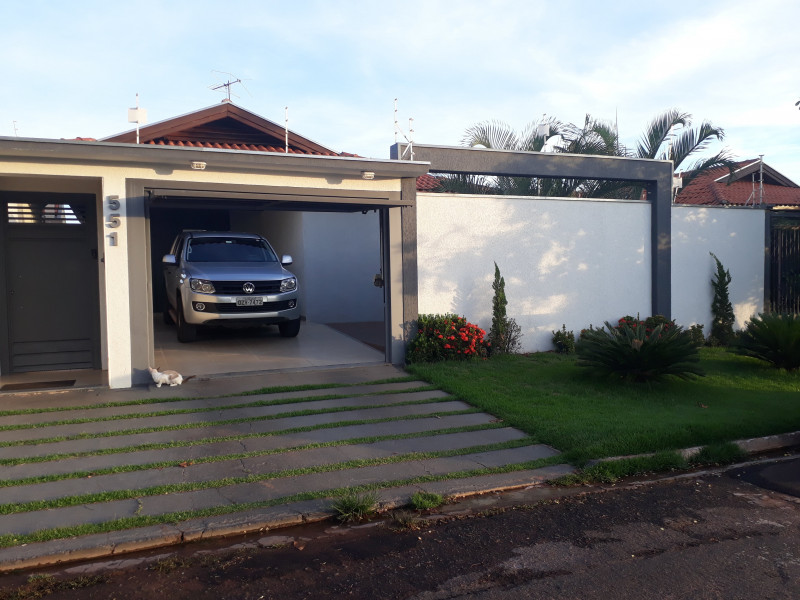 Casa à venda Jardim dos Ipês com 250m² e 3 quartos por R$ 590.000 - 1457586281-151b2d2b-1f69-439c-bcf2-d6ccc7e20c60.jpeg