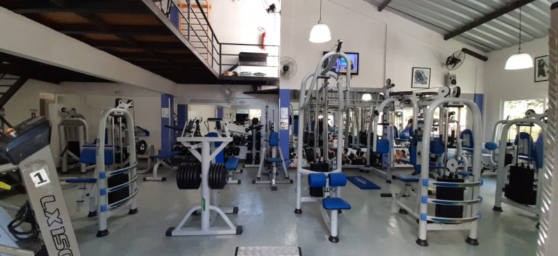 Comercial à venda Centro com 300m² e 1 quarto por R$ 1.900.000 - 136940442-img-20190627-wa0006.jpg