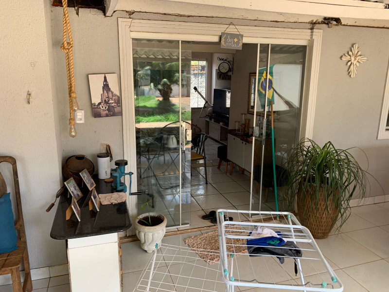 Casa à venda Solange Parque I com 360m² e 3 quartos por R$ 300.000 - 644704346-whatsapp-image-2022-12-21-at-12.jpeg