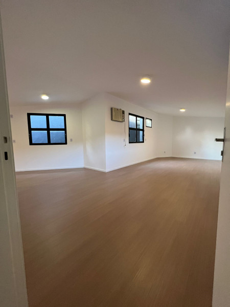 Comercial para alugar Nossa Senhora Aparecida com 210m² e 1 quarto por R$ 10.000 - 1210982625-img-20220824-wa0095.jpg