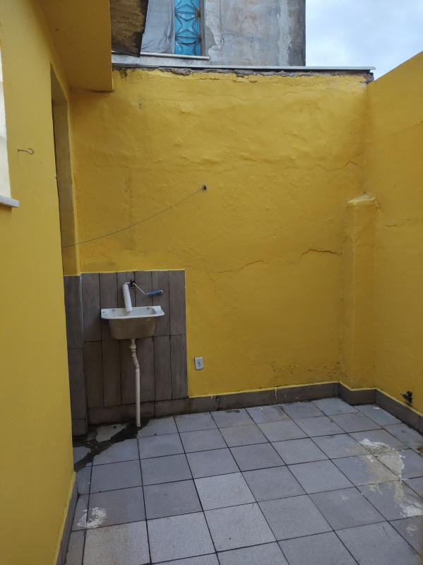 Casa à venda Paciência com 100m² e 2 quartos por R$ 200.000 - 586142713-img-20220219-183422509.jpg