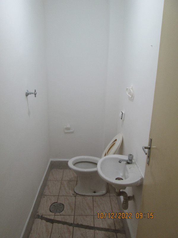 Comercial para alugar Rochdale com 32m² e 1 quarto por R$ 800 - 1902199971-img-4009.JPG