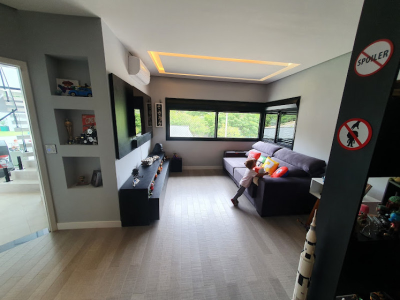 Casa de condomínio à venda Centro com 340m² e 4 quartos por R$ 2.300.000 - 1445296978-img-20221227-wa0100.jpg