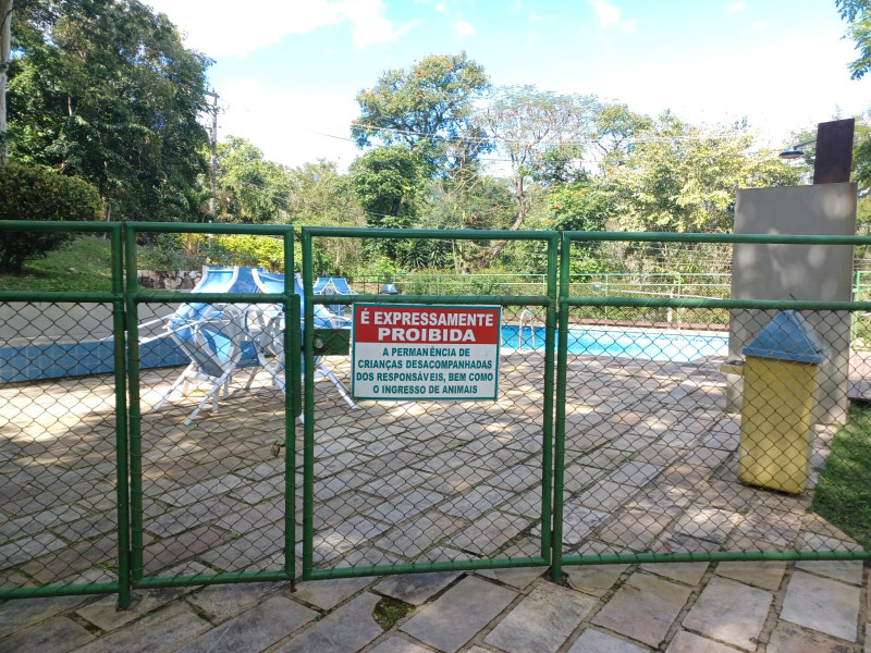 Casa à venda Maria Paula com 250m² e 3 quartos por R$ 750.000 - 1333426358-piscina-2.jpeg