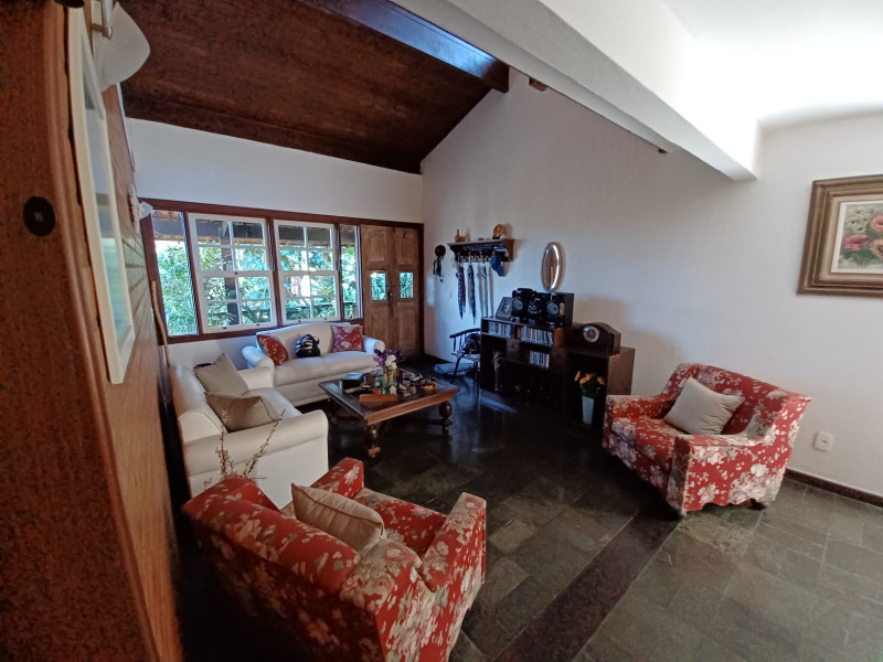 Casa à venda Maria Paula com 250m² e 3 quartos por R$ 750.000 - 2060813668-1a4289f3-f962-41fd-a4ee-3302eea29e0a.jpg