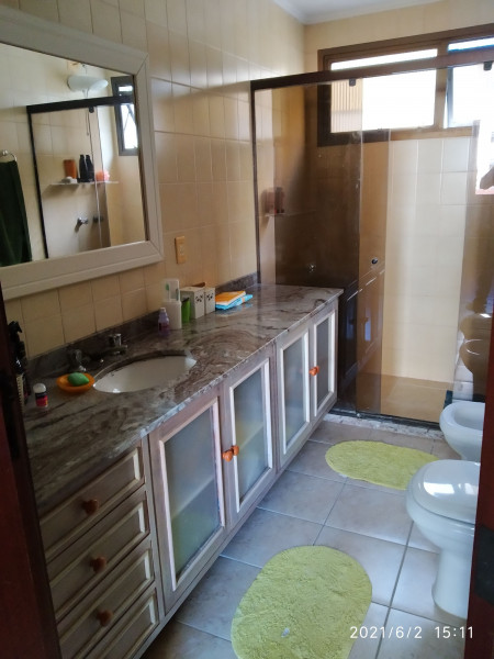 Apartamento à venda Boqueirão com 18454m² e 3 quartos por R$ 870.000 - 1007766615-032-wc-social.jpg
