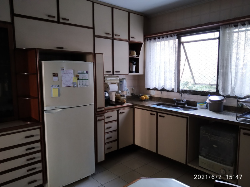 Apartamento à venda Boqueirão com 18454m² e 3 quartos por R$ 870.000 - 1300032593-012-cozinha.jpg