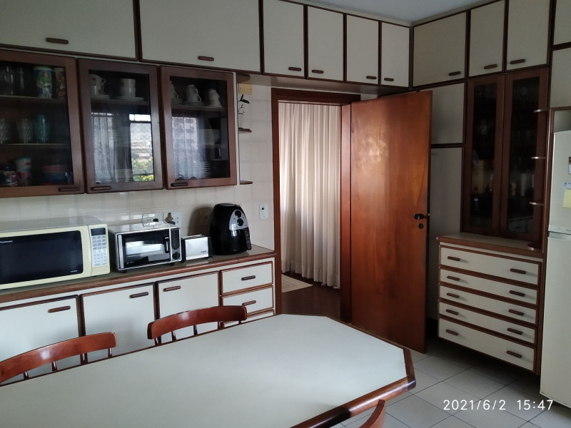 Apartamento à venda Boqueirão com 18454m² e 3 quartos por R$ 870.000 - 1497064602-015-cozinha.jpg