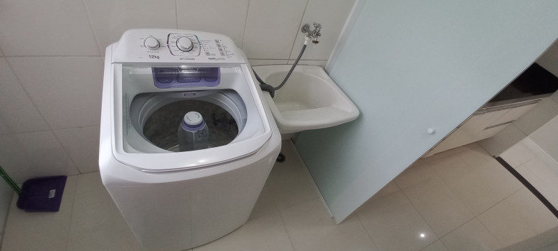 Apartamento à venda Taboão com 69m² e 3 quartos por R$ 430.000 - 1731101977-lavanderia-3.jpg