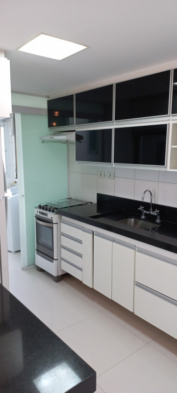 Apartamento à venda Taboão com 69m² e 3 quartos por R$ 430.000 - 373928874-cozinha-5.jpg