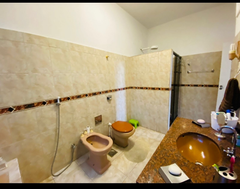 Apartamento à venda Ingá com 148m² e 3 quartos por R$ 745.000 - 1858318077-screenshot-2023-03-21-17-48-27-729-edit-com.jpg