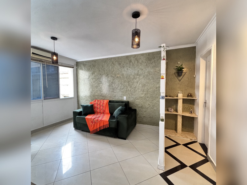imóvel com 28m² - Floresta - Porto Alegre