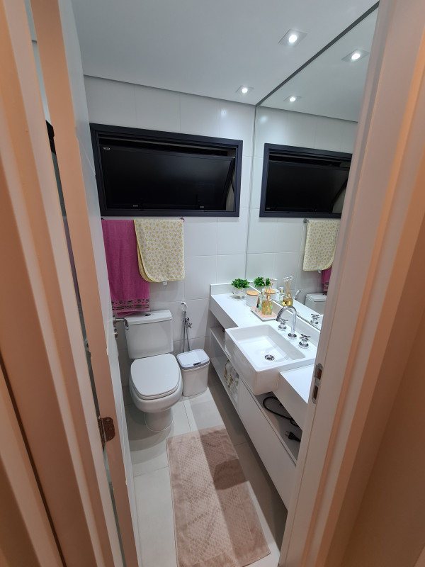 Apartamento à venda Alto da Lapa com 88m² e 3 quartos por R$ 1.300.000 - 1553946729-banheiro-social-1.jpg