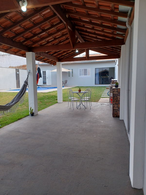 Casa à venda Jardim Itália com 280m² e 1 quarto por R$ 370.000 - 1586809963-20220830-164208.jpg
