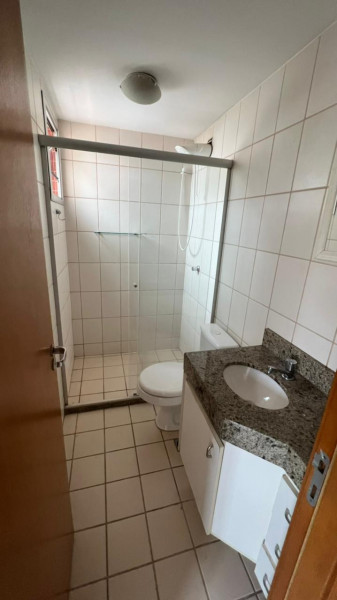 Apartamento à venda Águas Claras com 68m² e 2 quartos por R$ 540.000 - 1860066538-banheiro-suite.jpeg