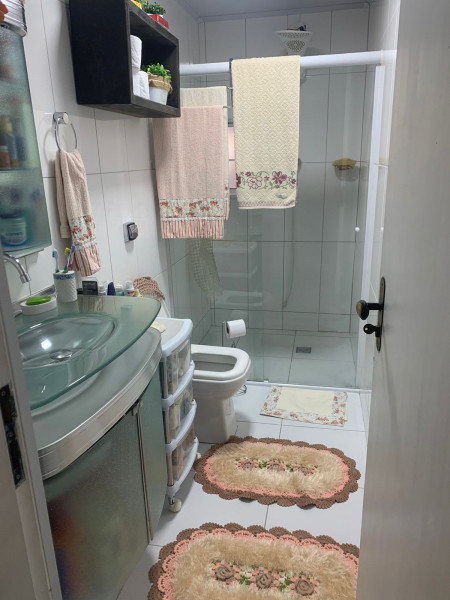 Casa à venda Americanópolis com 120m² e 3 quartos por R$ 350.000 - 883532414-banheiro-casa-22.jpeg