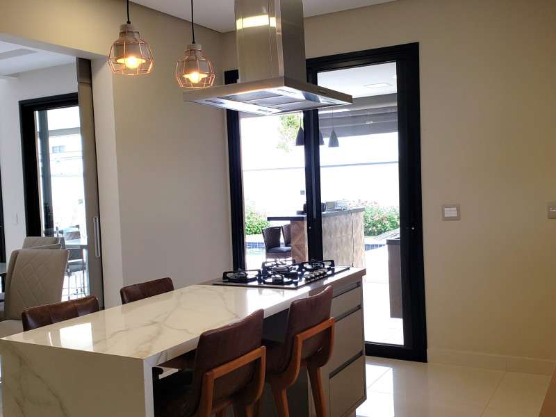 Casa de condomínio à venda Urbanova com 364m² e 5 quartos por R$ 3.390.000 - fotos-casa-terreo-33.jpg