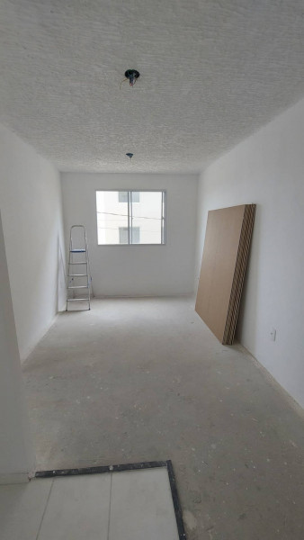 Apartamento à venda Santa Cruz com 42m² e 2 quartos por R$ 8.000 - 1732025139-whatsapp-image-2023-01-03-at-21.jpeg