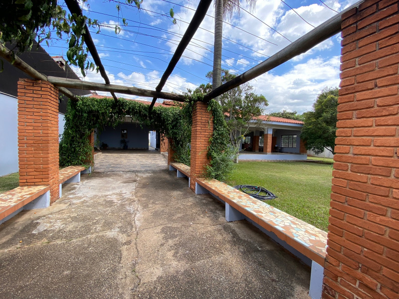 Chácara à venda Lot. Parque das Arvores com 1500m² e 3 quartos por R$ 1.200.000 - 604673794-img-20230104-wa0008.jpg